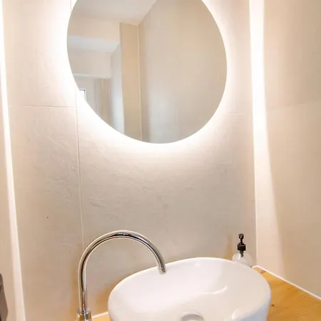 Comfort Hub - - 2 Gaestezimmer Im Eigentumshaus Konukevi Köln