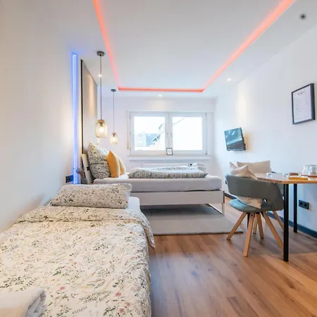 Pensión Comfort Hub - - 2 Gaestezimmer Im Eigentumshaus *