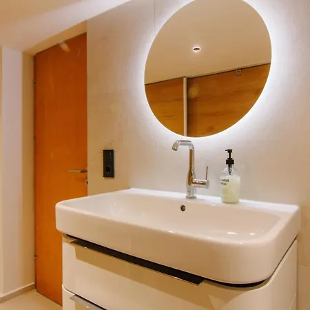 Comfort Hub - - 3 Gaestezimmer Im Eigentumshaus *