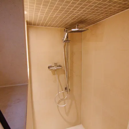 Гостевой дом Comfort Hub - - 3 Gaestezimmer Im Eigentumshaus *