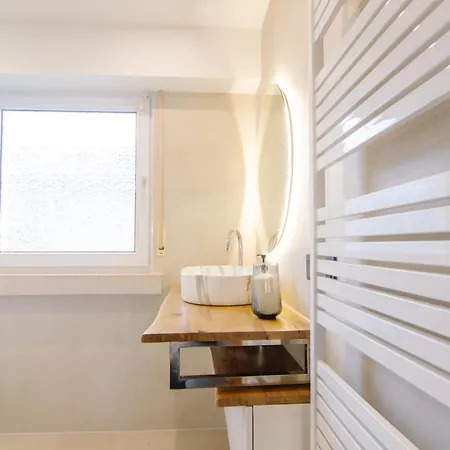 Comfort Hub - - 3 Gaestezimmer Im Eigentumshaus Cologne