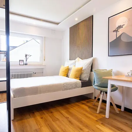 Comfort Hub - - 3 Gaestezimmer Im Eigentumshaus Гостевой дом *
