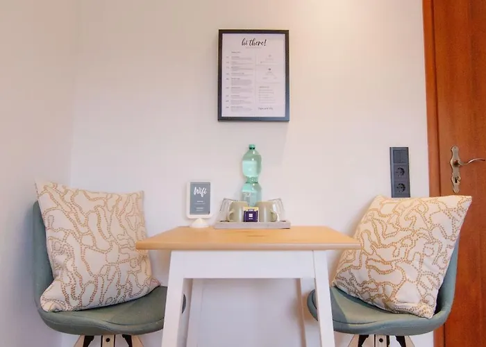 Comfort Hub - - 2 Gaestezimmer Im Eigentumshaus * 쾰른