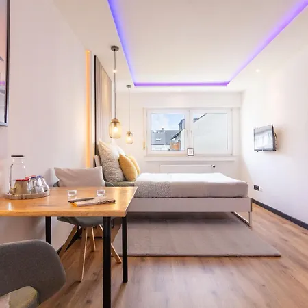 Comfort Hub - - 2 Gaestezimmer Im Eigentumshaus *