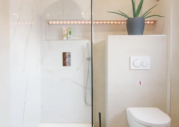 Comfort Hub - - 2 Gaestezimmer Im Eigentumshaus * Köln