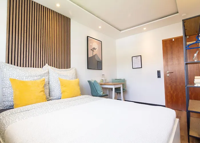 Comfort Hub - - 2 Gaestezimmer Im Eigentumshaus Gæstehus *